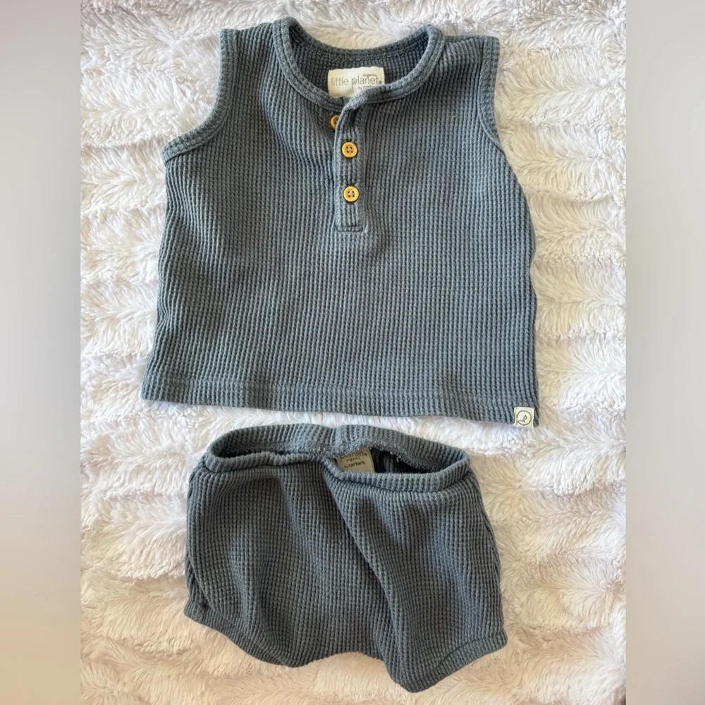 Little Planet by Cartier’s Baby Blue Waffle Knit Set